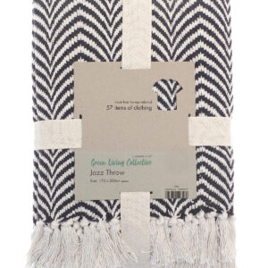 Recycled mixed-fabric throw